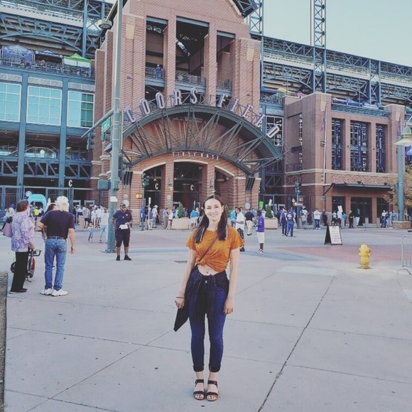 Meet your posher - Picture 2 of 2